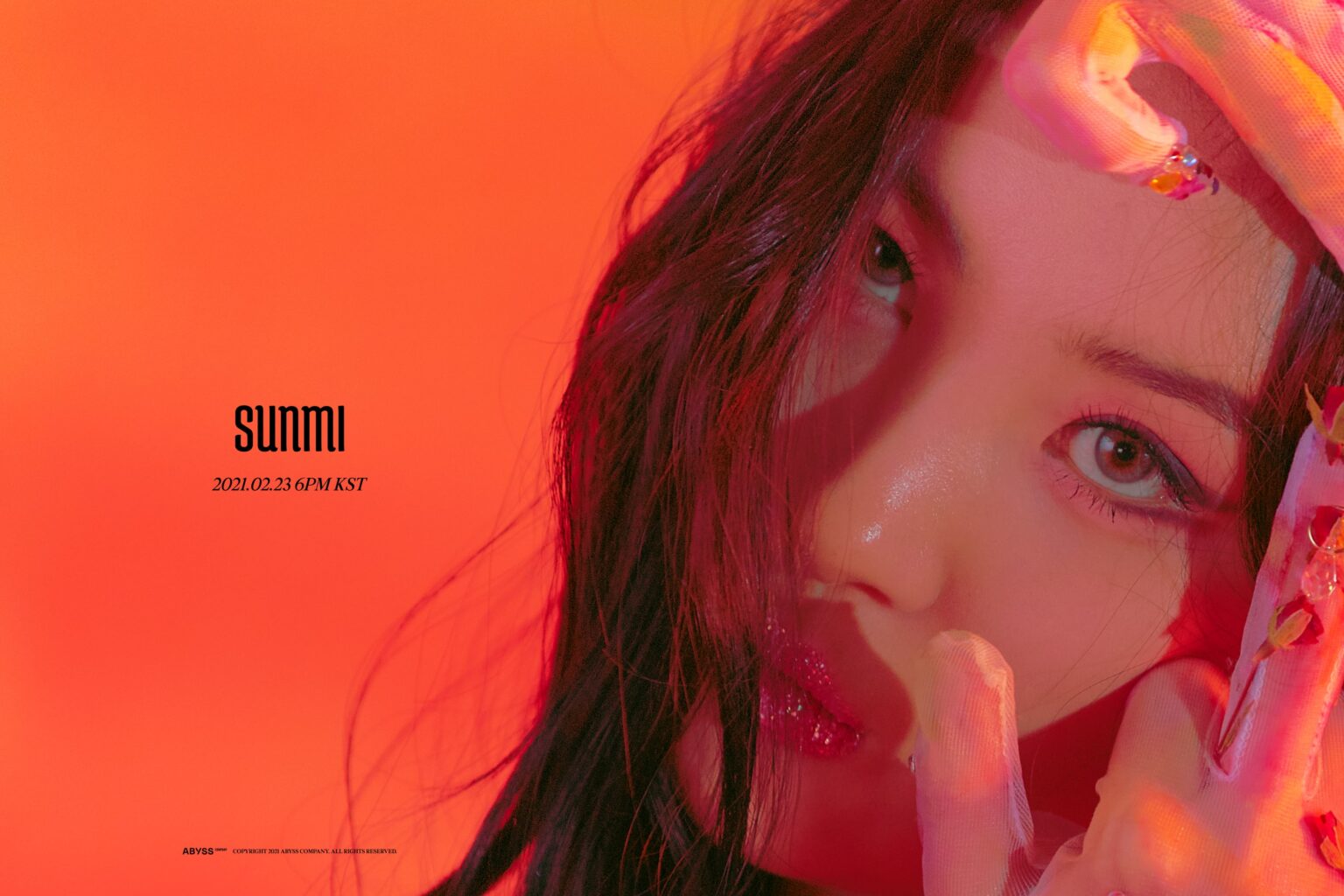 O retorno de Sunmi "꼬리 (TAIL)" mostra um lado ainda mais confiante e apaixonado da cantora! ⋆ K4US