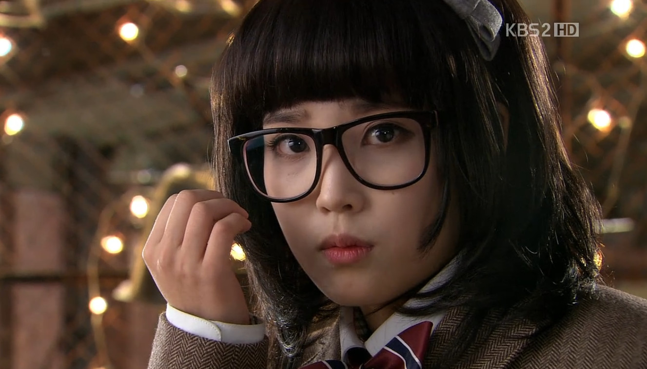 IU Одержимые мечтой. Одержимые мечтой преподаватели. Dream High IU sushi Costume.